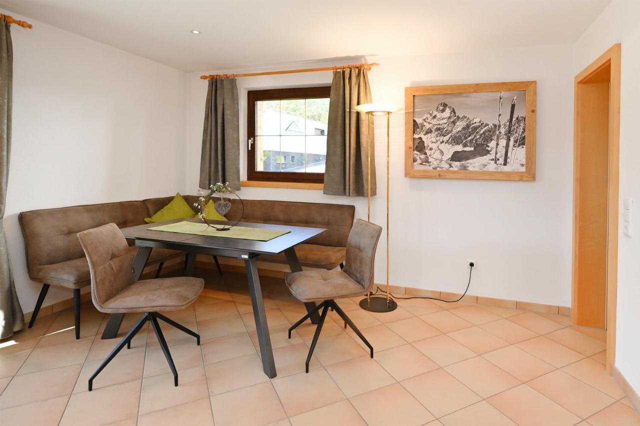 Apartment Marent Garten Chalet Vandans Kültér fotó